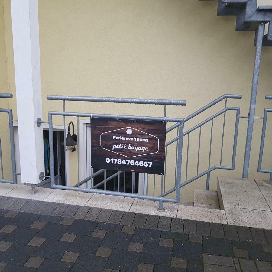 Petit Bagage 2019 Neueroeffnung Apartamento Sankt Augustin Exterior foto